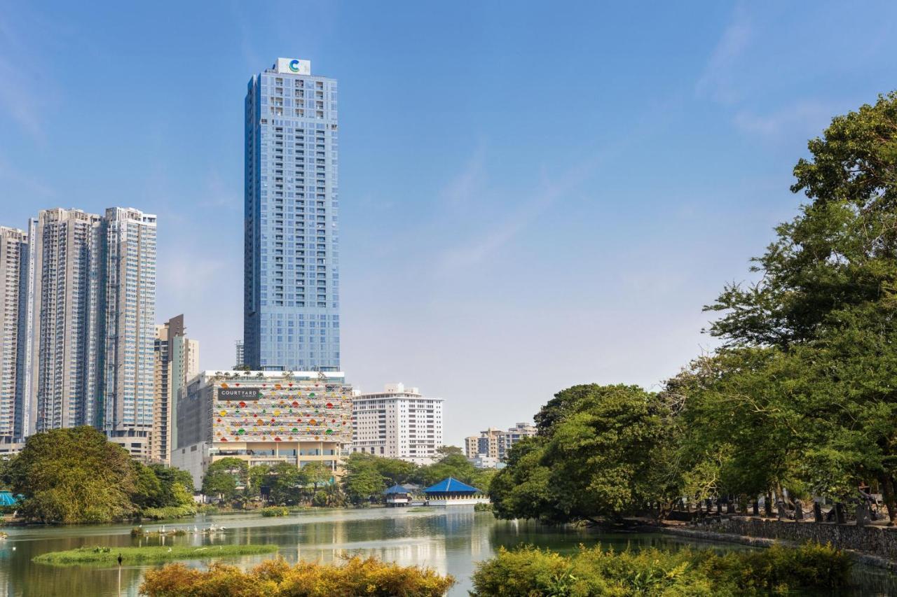 Courtyard By Marriott Colombo Hotel Екстериор снимка