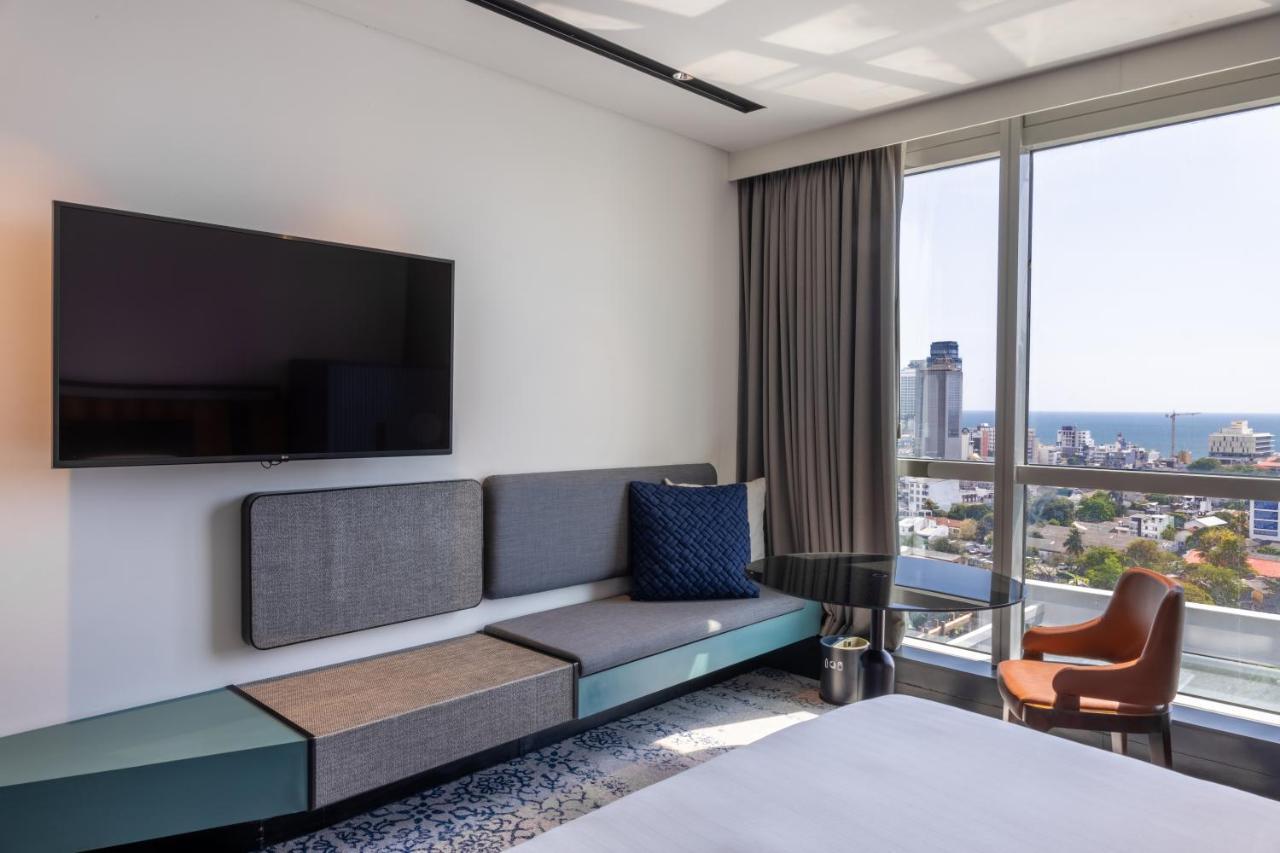 Courtyard By Marriott Colombo Hotel Екстериор снимка