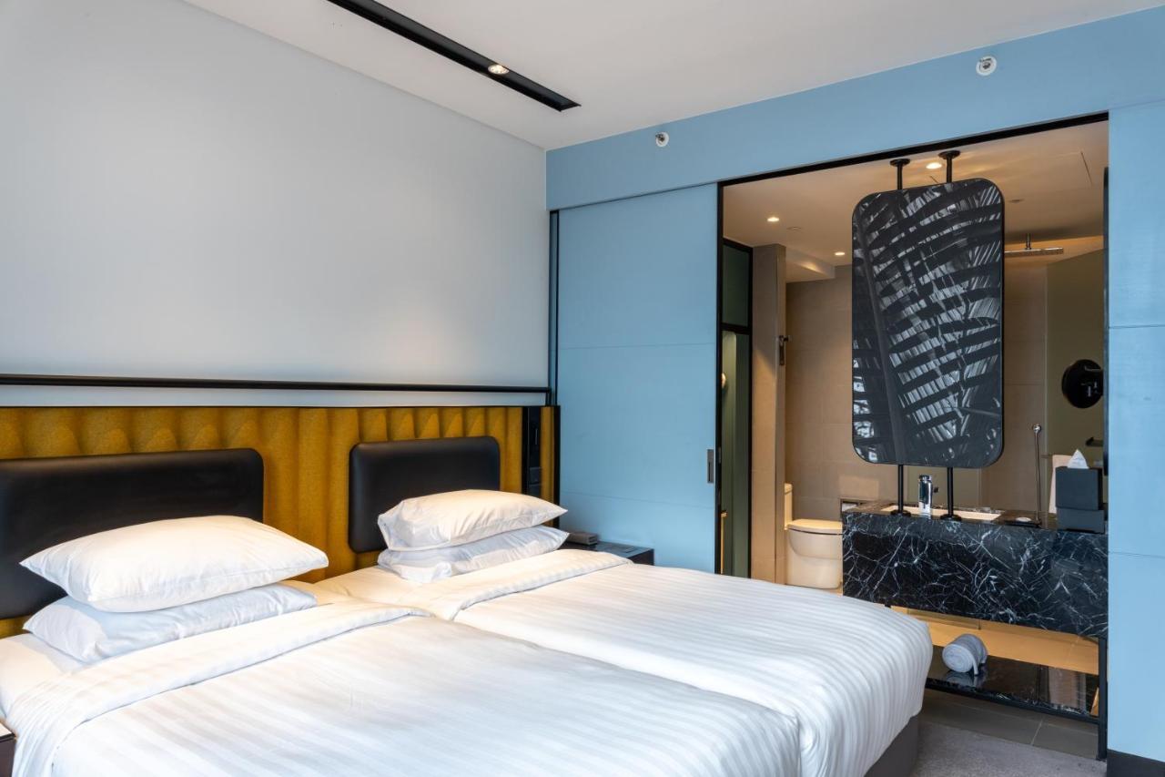 Courtyard By Marriott Colombo Hotel Екстериор снимка