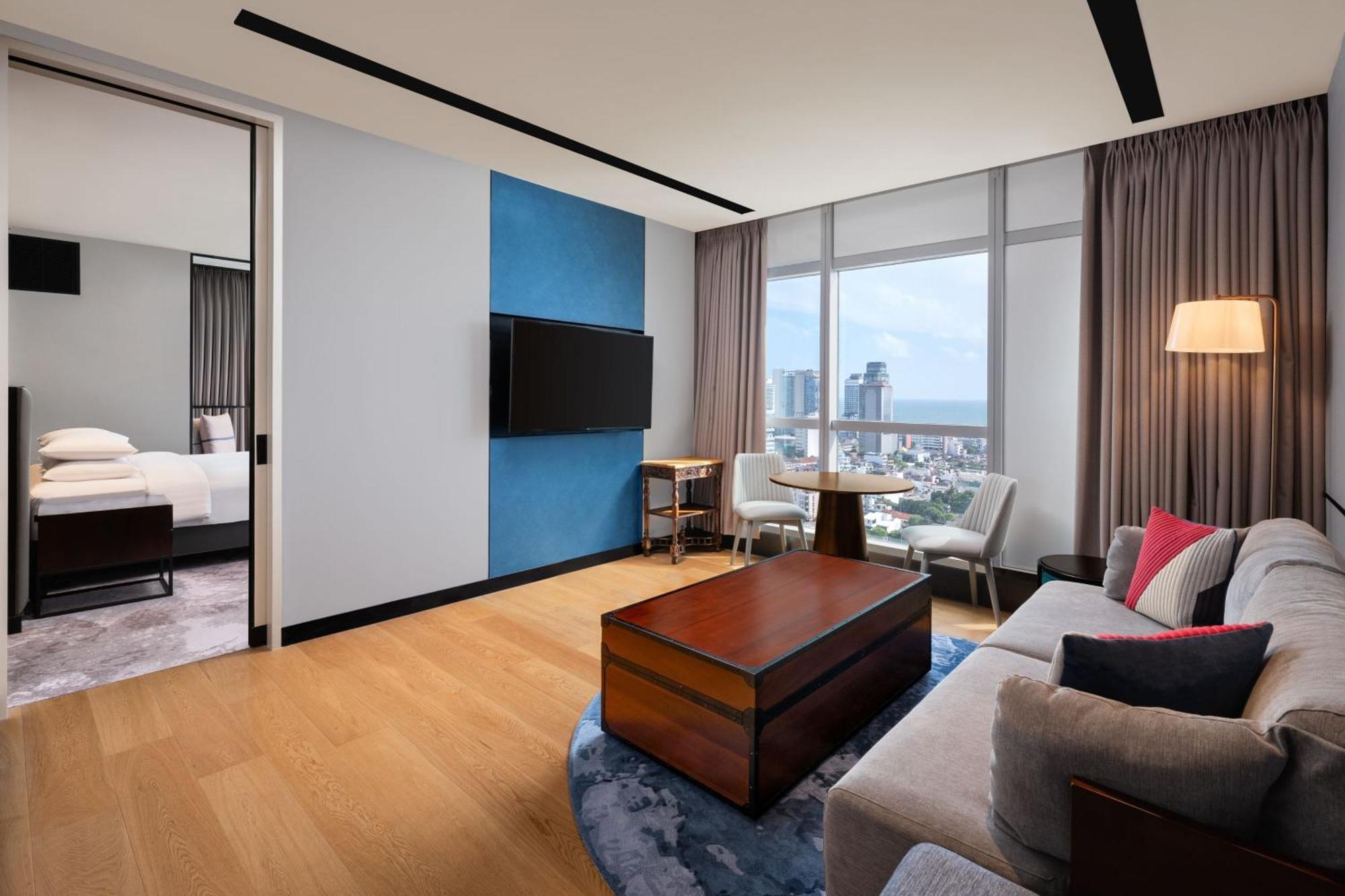 Courtyard By Marriott Colombo Hotel Екстериор снимка