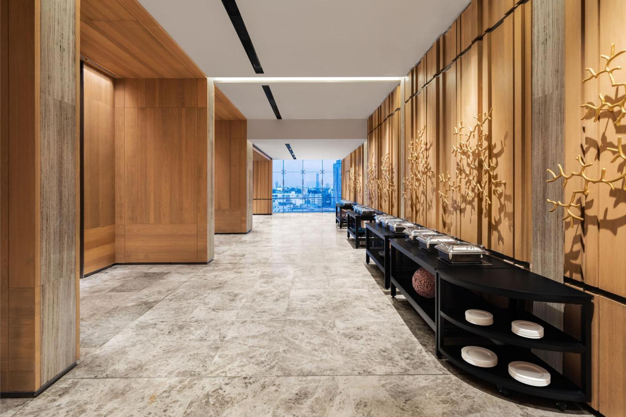 Courtyard By Marriott Colombo Hotel Екстериор снимка
