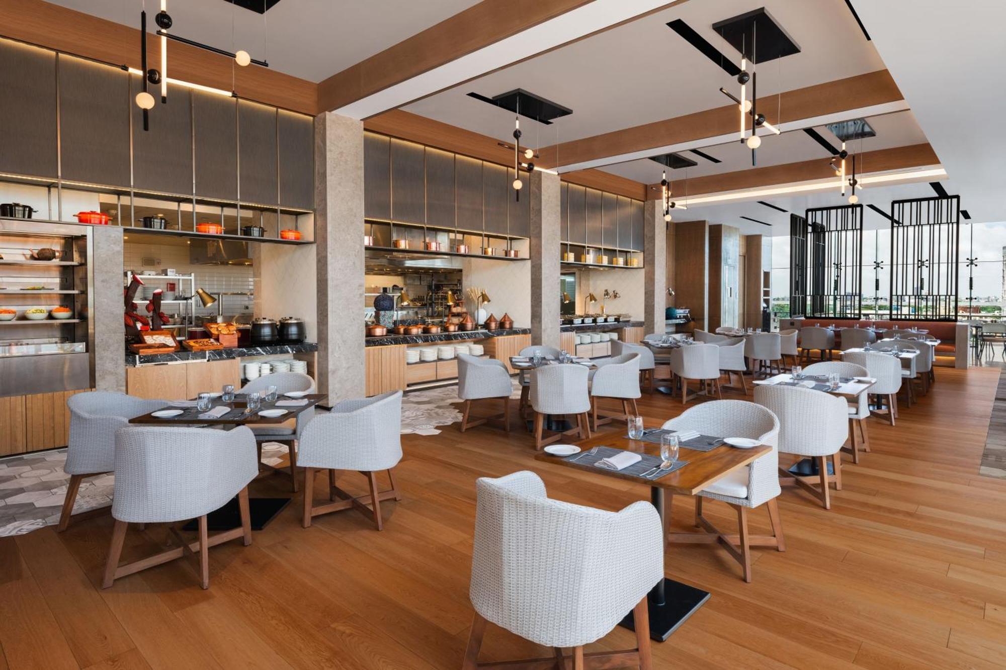 Courtyard By Marriott Colombo Hotel Екстериор снимка