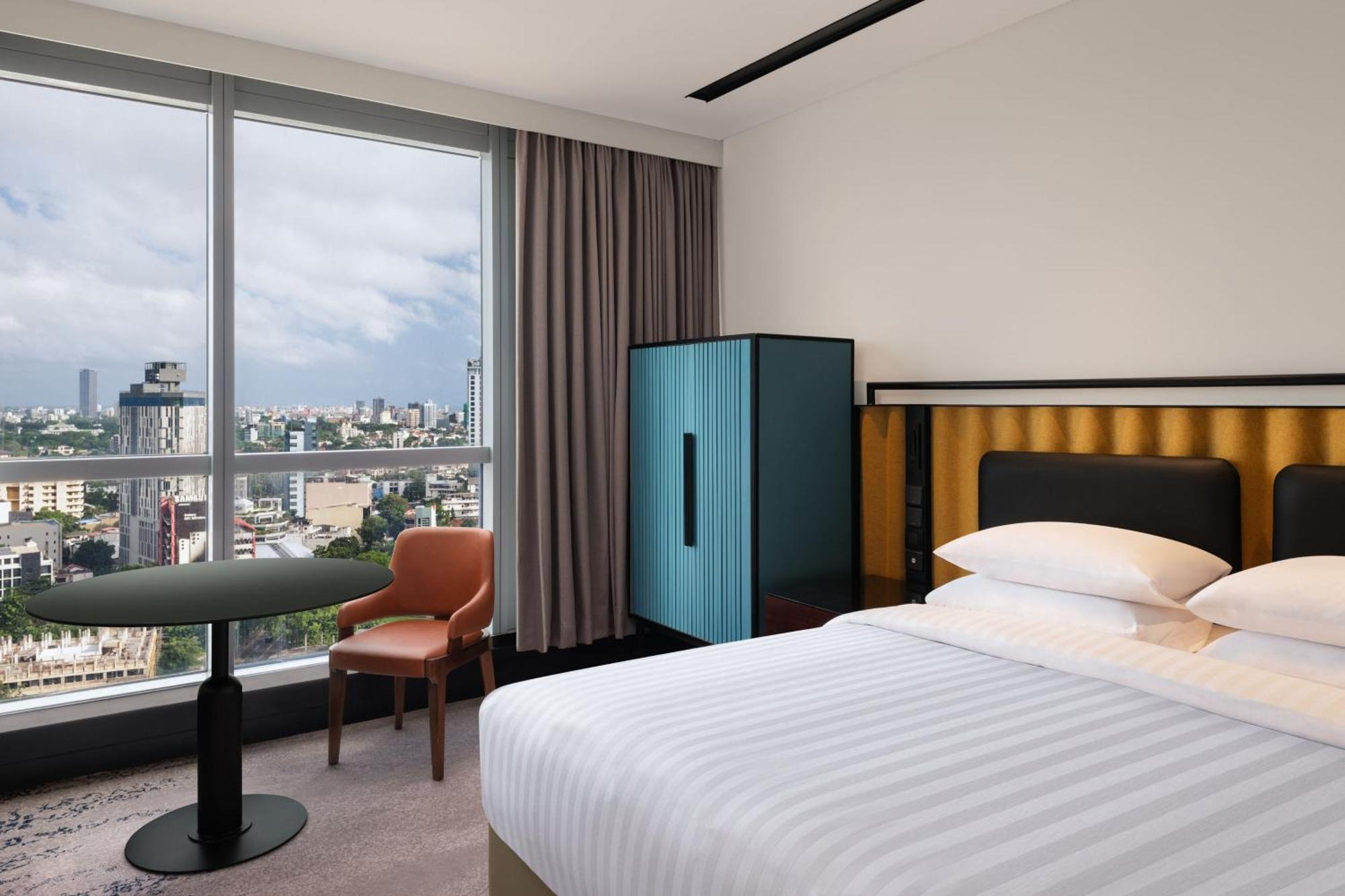 Courtyard By Marriott Colombo Hotel Екстериор снимка